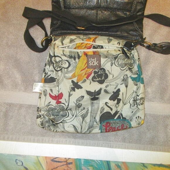 The Sak Purse Black Leather Iris Crossbody Bag Adjustable Strap Hobo Swing Pack - Picture 7 of 12